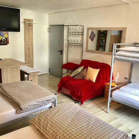 Ferienwohnung In Ediger Eller Esterno foto