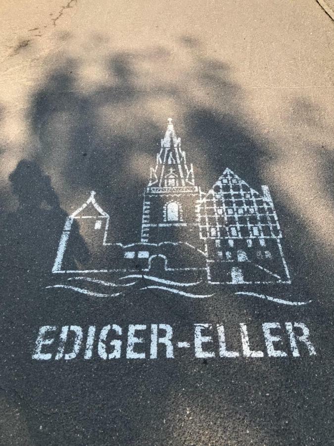 Ferienwohnung In Ediger Eller Esterno foto
