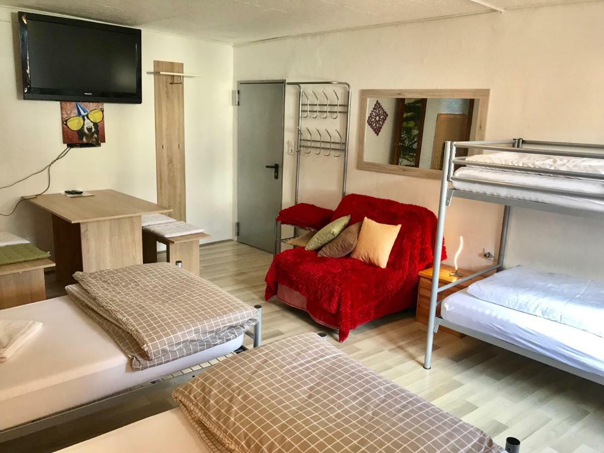 Ferienwohnung In Ediger Eller Esterno foto