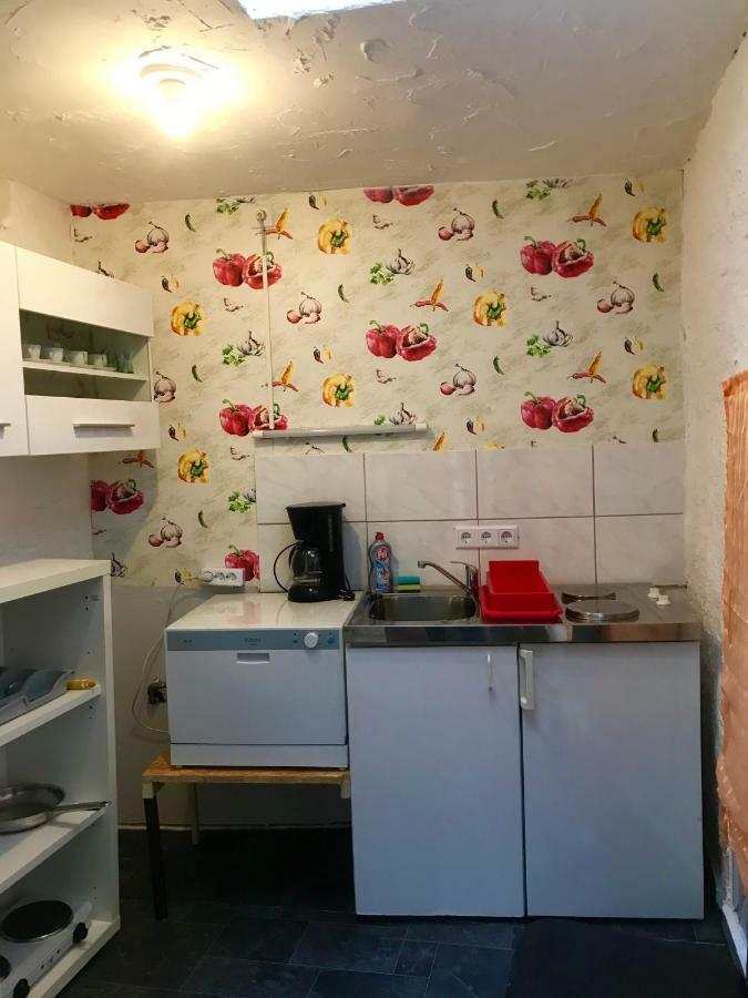 Ferienwohnung In Ediger Eller Esterno foto