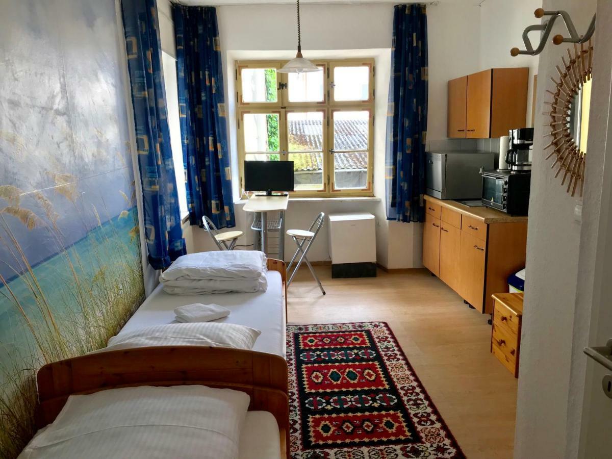 Ferienwohnung In Ediger Eller Esterno foto