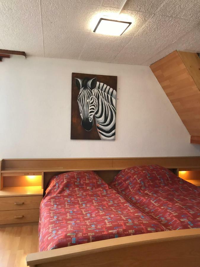 Ferienwohnung In Ediger Eller Esterno foto